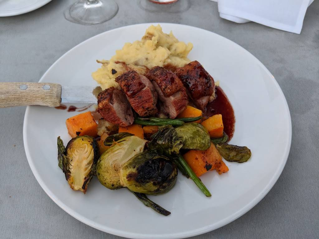 Pilot House Restaurant | restaurant | 2 Ann St, Wilmington, NC 28401, USA | 9103430200 OR +1 910-343-0200