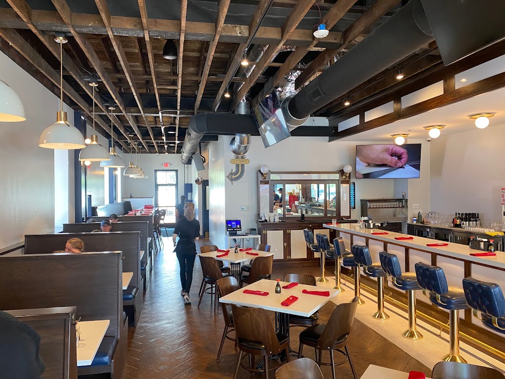 Uncle Sang Sushi & Kitchen | restaurant | 122 E Main St, Solon, IA 52333, USA | 3196242099 OR +1 319-624-2099