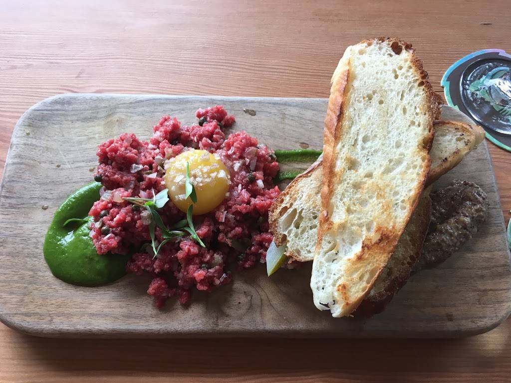 The Shambles | restaurant | 7777 15th Ave NE, Seattle, WA 98115, USA | 2066590074 OR +1 206-659-0074