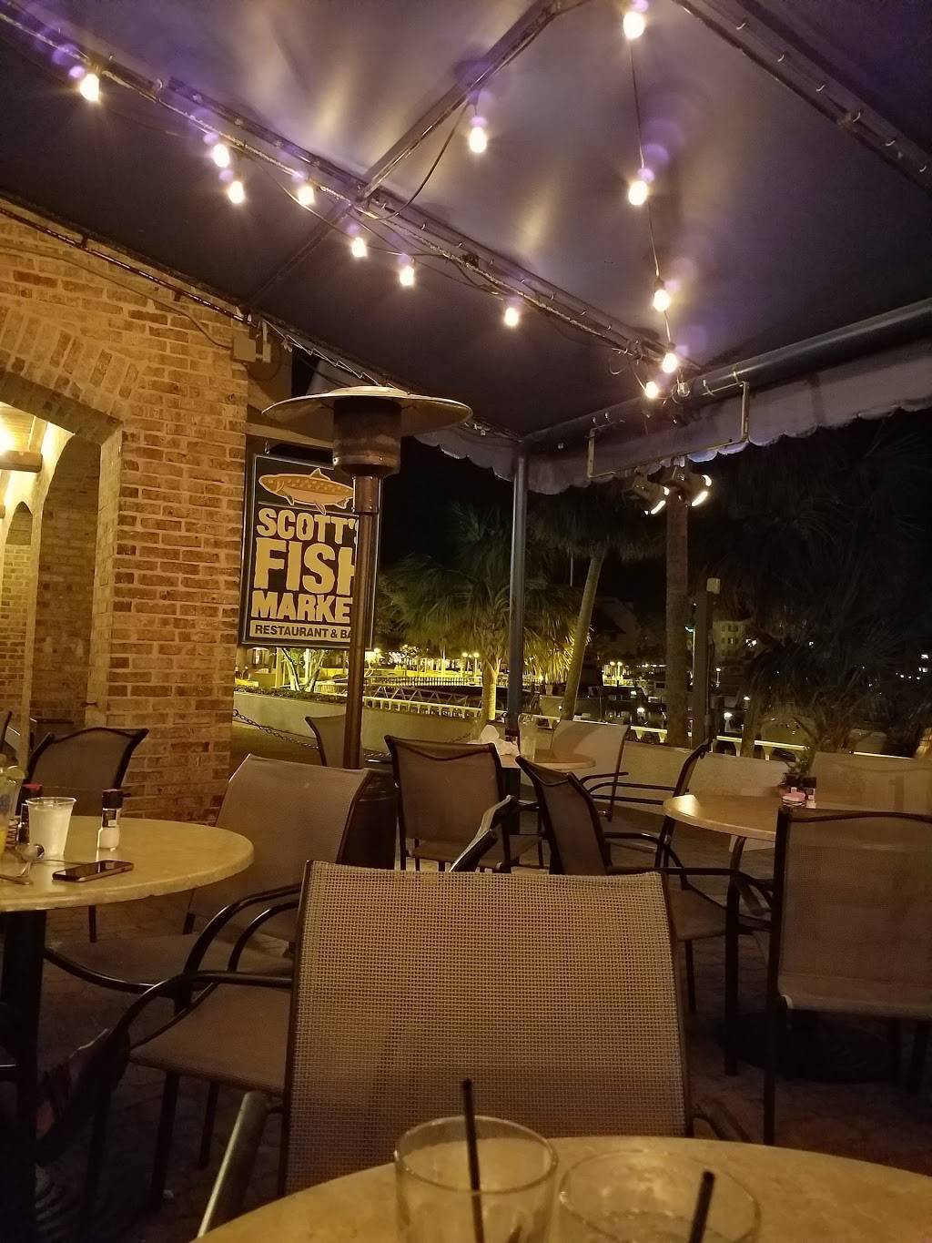 Scotts Fish Market Restaurant | restaurant | 17 Harbourside Ln, Hilton Head Island, SC 29928, USA | 8437857575 OR +1 843-785-7575