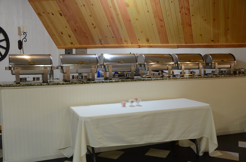 Frog Hop | restaurant | 23027 Co Hwy X, Cadott, WI 54727, USA | 7152894444 OR +1 715-289-4444