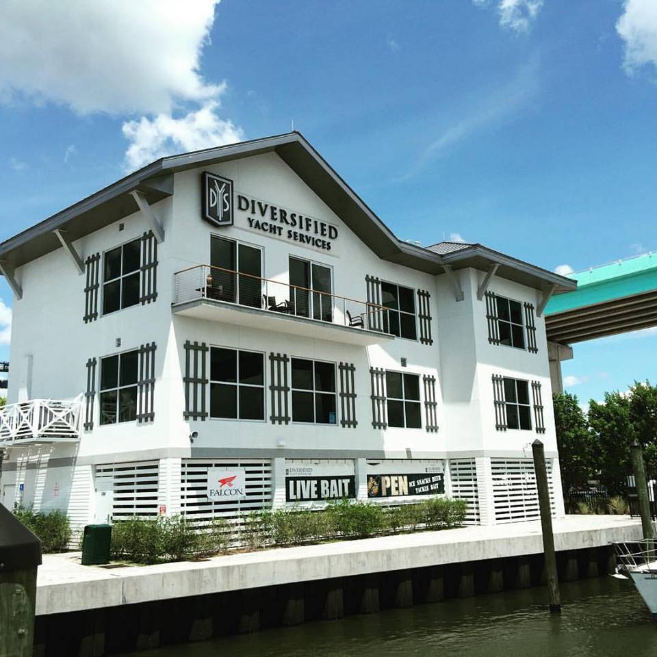 Diversified Yacht Services Inc - Dicks Bait & Tackle - Fuel, Ba | meal takeaway | 751 Fishermans Wharf, Fort Myers Beach, FL 33931, USA | 2397658700 OR +1 239-765-8700