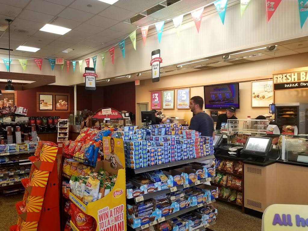 Wawa | cafe | 119 Bethlehem Pike, Colmar, PA 18915, USA | 2159972107 OR +1 215-997-2107
