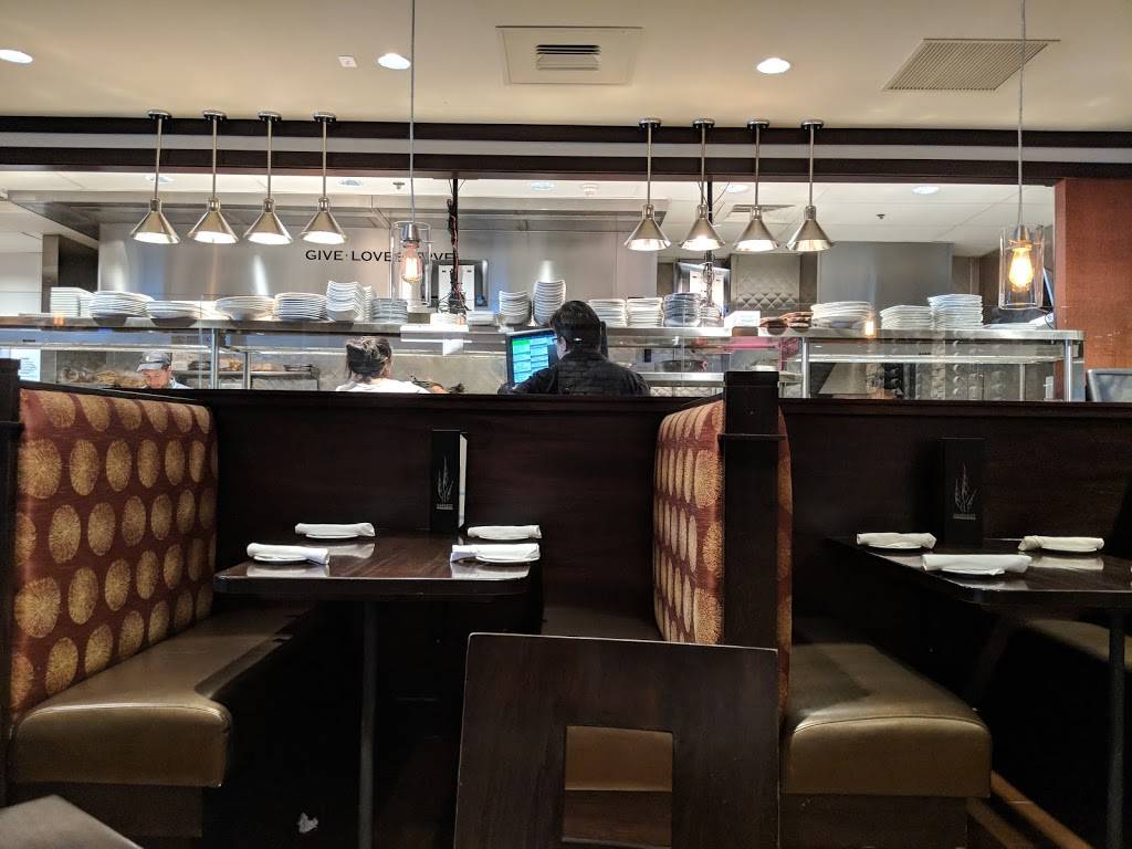 Harvest Seasonal Grill & Wine Bar – Moorestown | restaurant | 400 NJ-38, Moorestown, NJ 08057, USA | 8565810044 OR +1 856-581-0044