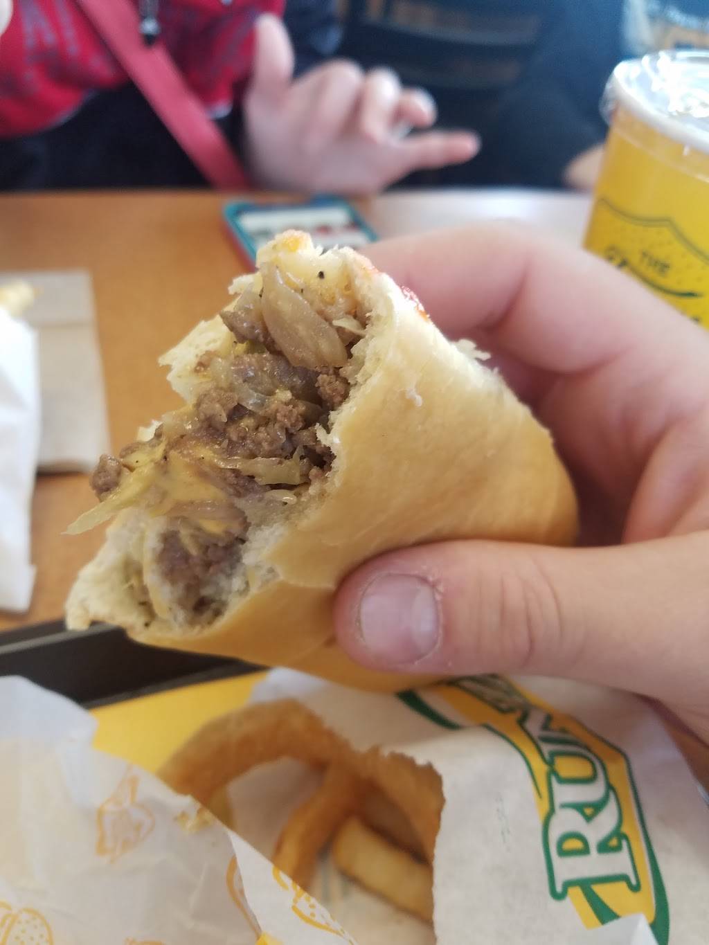 Runza Restaurant | restaurant | 4610 N 27th St, Lincoln, NE 68521, USA | 4024770653 OR +1 402-477-0653