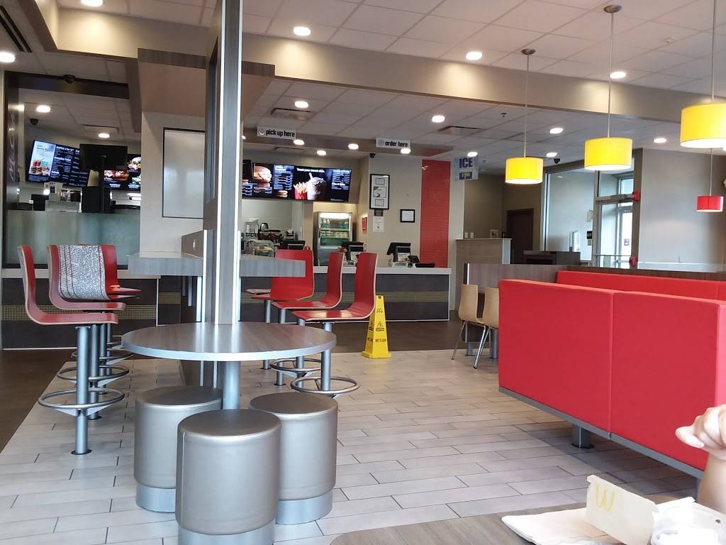 McDonalds | cafe | 6004 Derry St, Harrisburg, PA 17111, USA | 7175640321 OR +1 717-564-0321