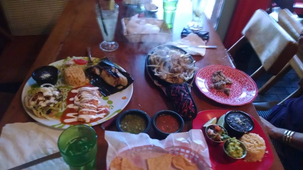 Panchitas Mexican Criolla Cuisine | meal takeaway | 1434 S Carrollton Ave, New Orleans, LA 70118, USA | 5042814127 OR +1 504-281-4127