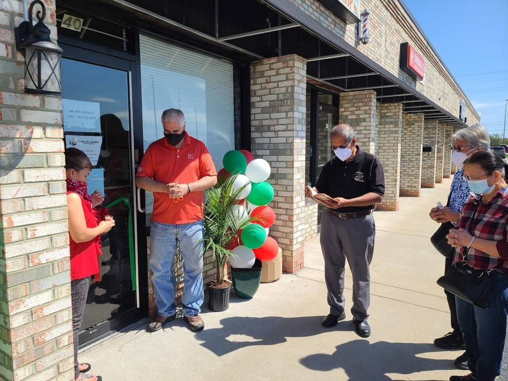 Tropical Islands Cuisine | restaurant | 44 W 80th Pl, Merrillville, IN 46410, USA | 7087695984 OR +1 708-769-5984