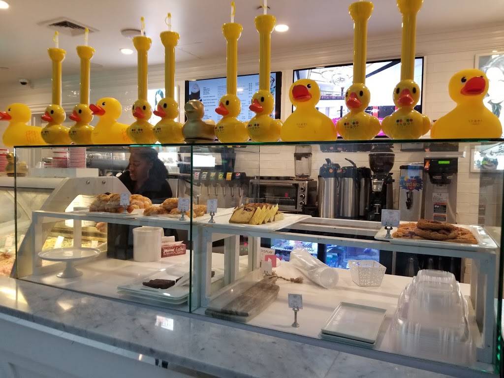 Sugar Factory Upper West Side | restaurant | 1991 Broadway, New York, NY 10023, USA | 2124148700 OR +1 212-414-8700