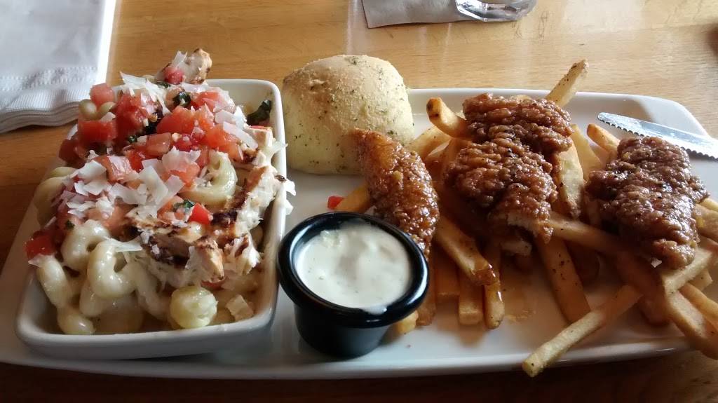 Applebees Grill + Bar | restaurant | 4929 E Pickard Rd, Mt Pleasant, MI 48858, USA | 9897792766 OR +1 989-779-2766