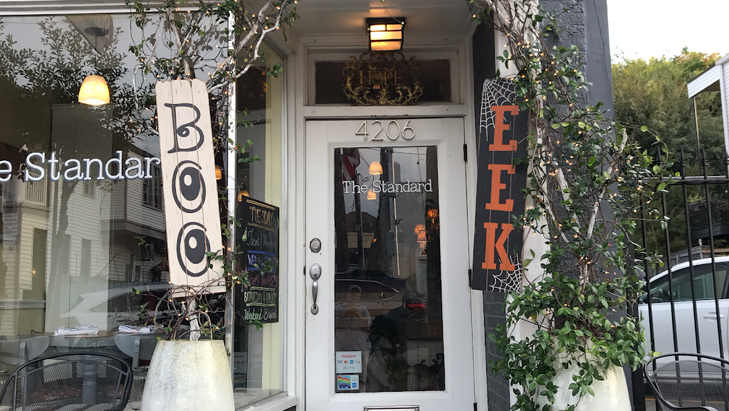 The Standard Eating House | restaurant | 4206 Magazine St, New Orleans, LA 70115, USA | 5045097306 OR +1 504-509-7306
