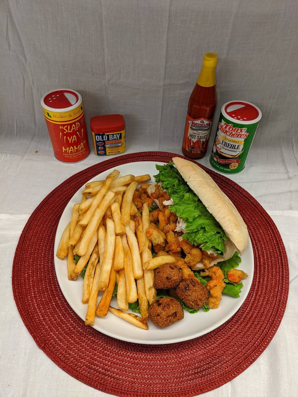 Crawdaddys Seafood Restaurant | restaurant | 8928 FM 365, Beaumont, TX 77705, USA | 4098536114 OR +1 409-853-6114