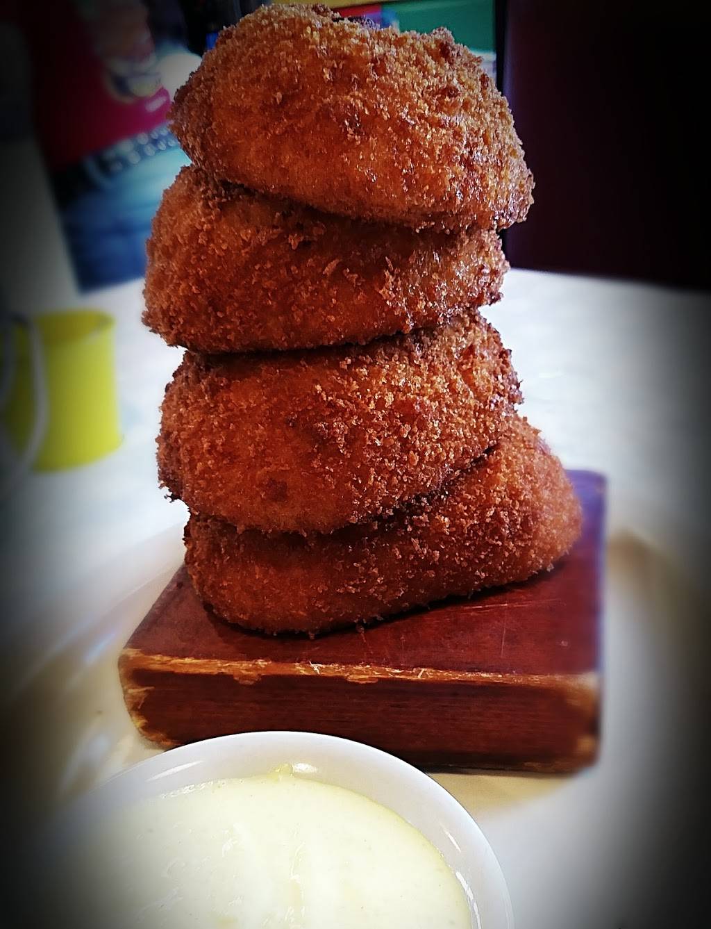 Codys Original Roadhouse | restaurant | 895 Cortez Rd W, Bradenton, FL 34207, USA | 9417276700 OR +1 941-727-6700