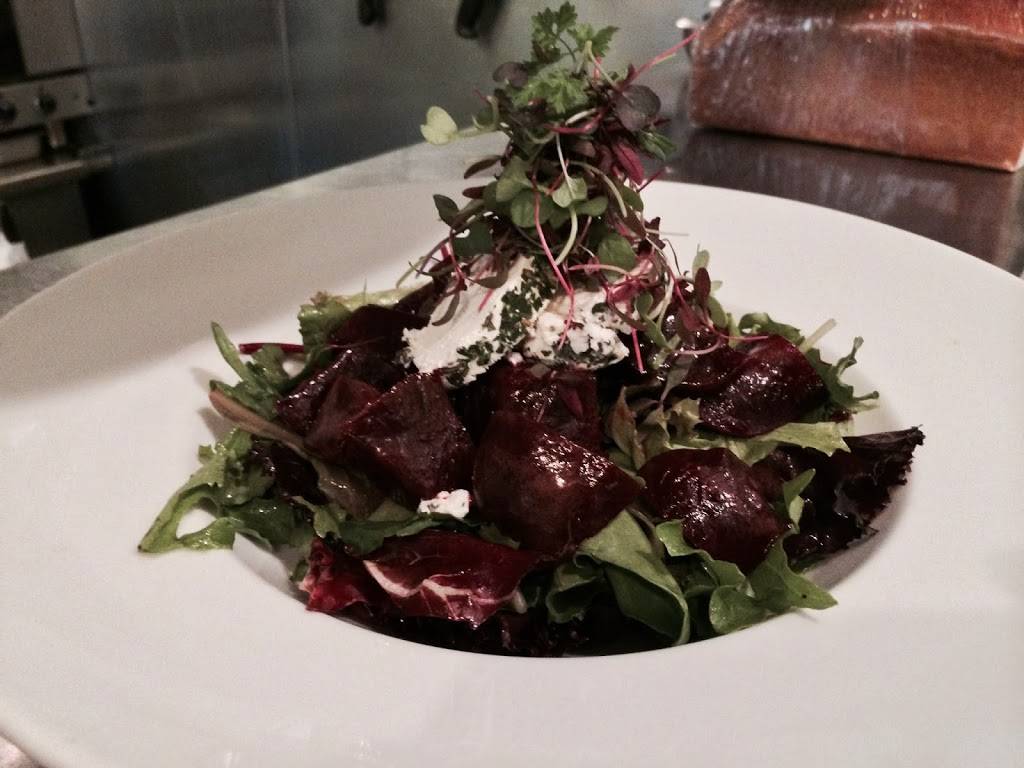 Canyon Bistro & Wine Bar | restaurant | 120 N Topanga Canyon Blvd #119, Topanga, CA 90290, USA | 3104557800 OR +1 310-455-7800