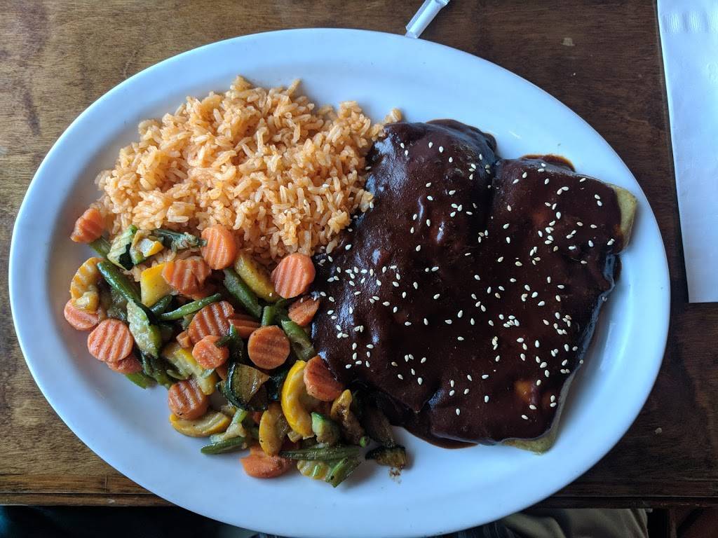 El Tequila Salsa LLC | restaurant | 2000 N Mountain Rd, Wausau, WI 54401, USA | 7152983277 OR +1 715-298-3277