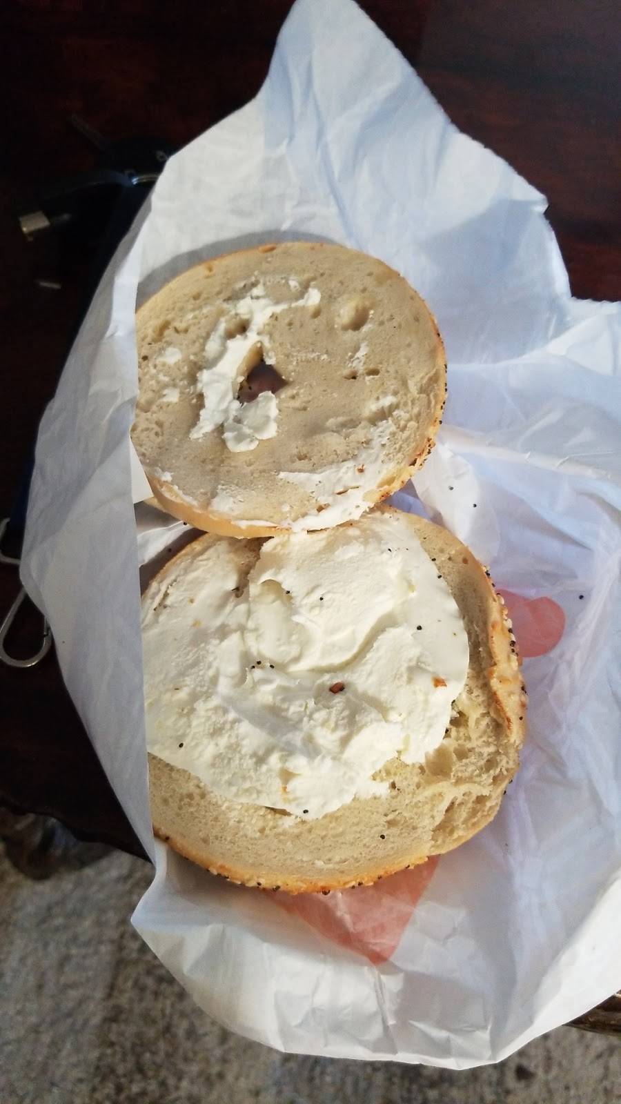 Dunkin | bakery | 11170 W Oakland Park Blvd, Sunrise, FL 33351, USA | 9545722575 OR +1 954-572-2575