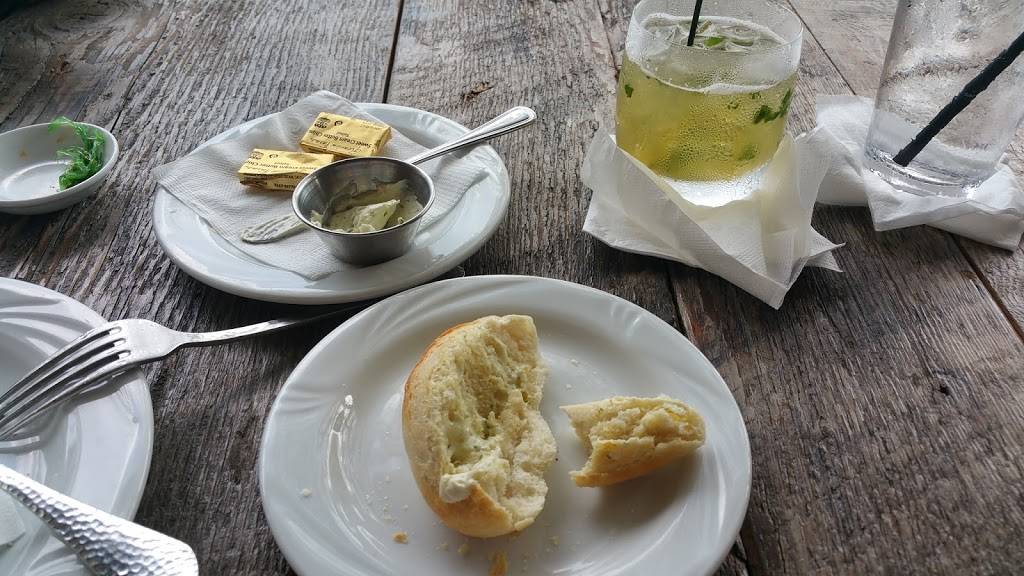 Mystic Fish | restaurant | 3253 Tampa Rd, Palm Harbor, FL 34684, USA | 7277711800 OR +1 727-771-1800