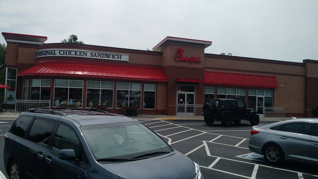 Chick-fil-A | restaurant | 2007 Rockford St, Mt Airy, NC 27030, USA | 3366488500 OR +1 336-648-8500