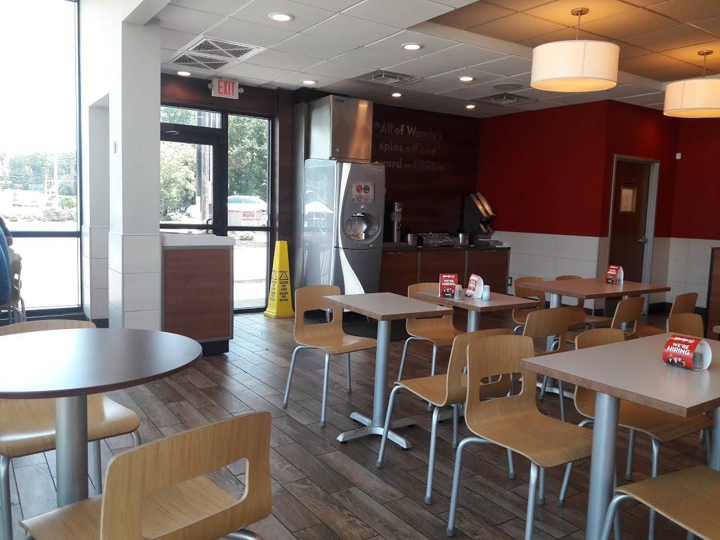 Wendys | restaurant | 2238 Roswell Rd, Marietta, GA 30062, USA | 7709717305 OR +1 770-971-7305