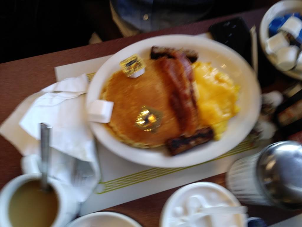 Bendix | restaurant | 1529 Miami St, South Bend, IN 46613, USA | 5742327688 OR +1 574-232-7688