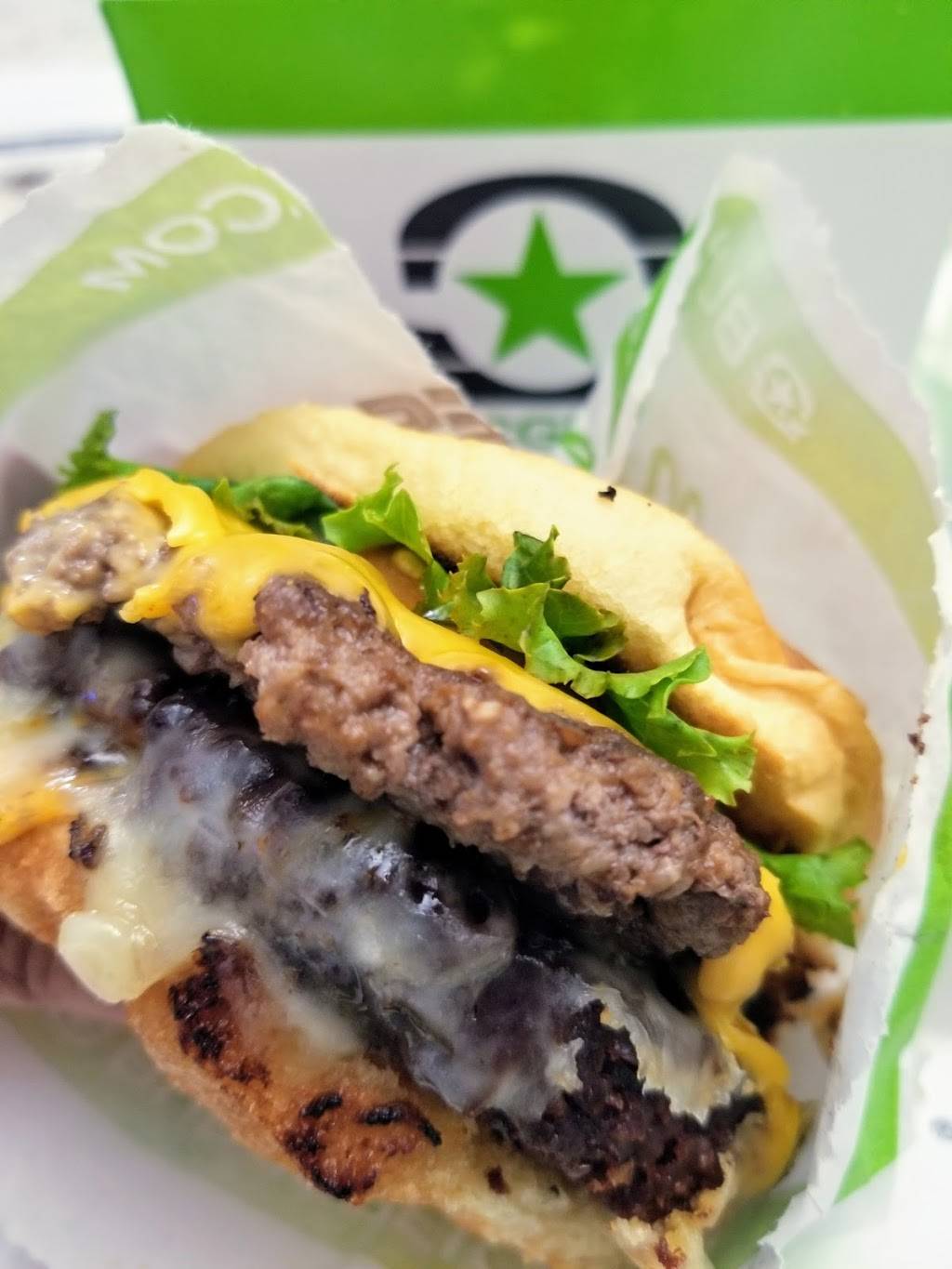 BurgerFi | restaurant | 1500 Gateway Blvd, Boynton Beach, FL 33426, USA | 5618106718 OR +1 561-810-6718