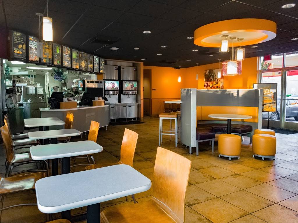 Taco Bell | meal takeaway | 785 E 9th St, Hialeah, FL 33010, USA | 3058852337 OR +1 305-885-2337