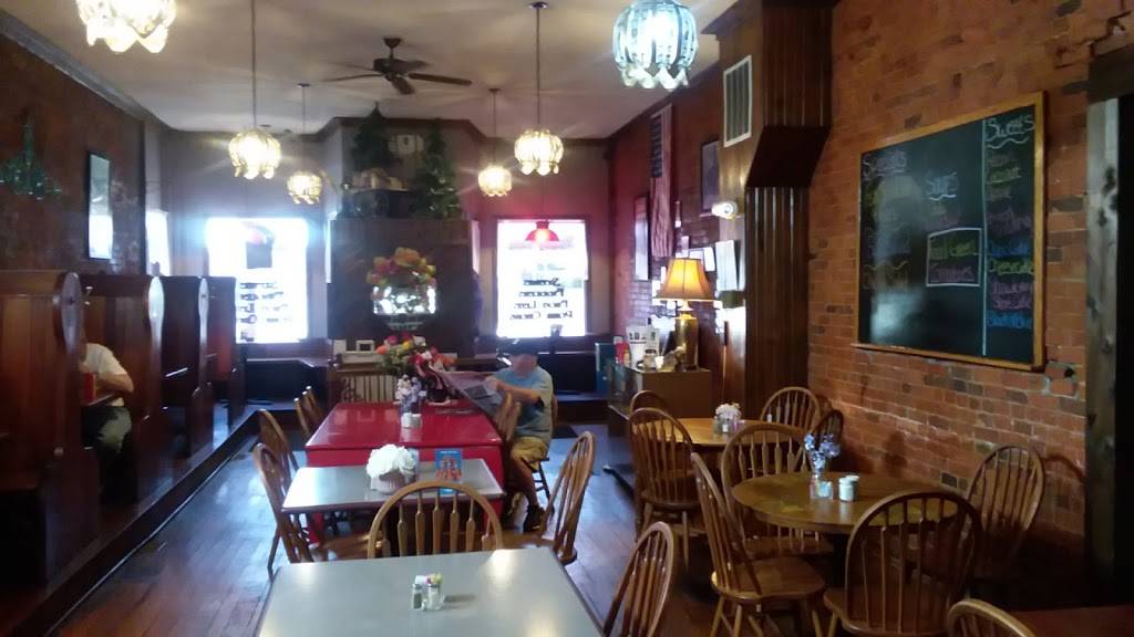 Yesterdaze | restaurant | 101 S 2nd St, Boonville, IN 47601, USA | 8128970858 OR +1 812-897-0858