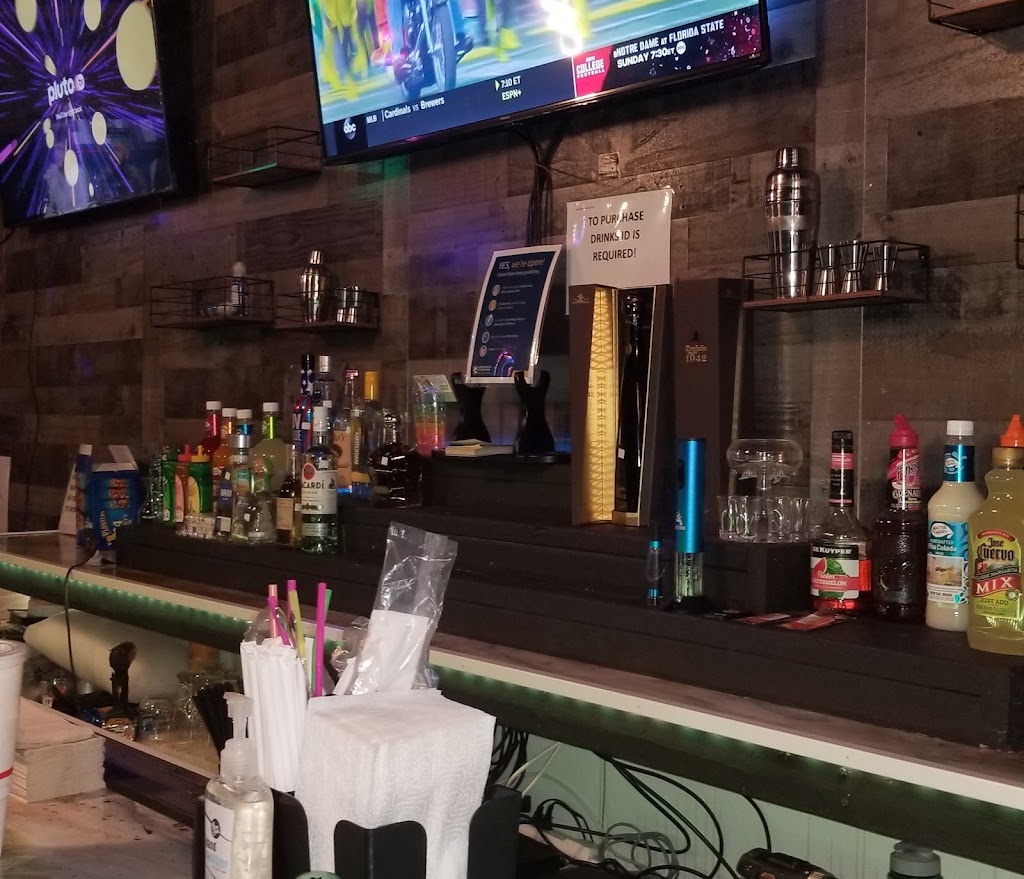 Monarays | restaurant | 40 Halifax St, Petersburg, VA 23803, USA | 8048061533 OR +1 804-806-1533