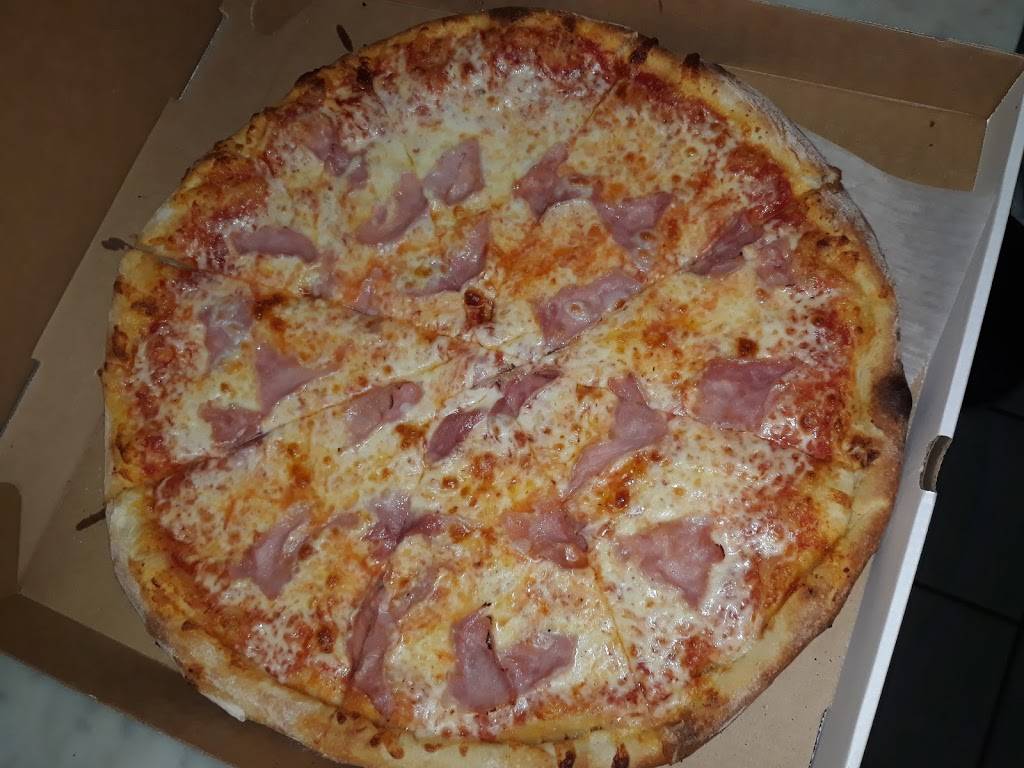 Nickos Pizza | restaurant | 220 Bloomfield Ave, Newark, NJ 07104, USA | 9739005000 OR +1 973-900-5000