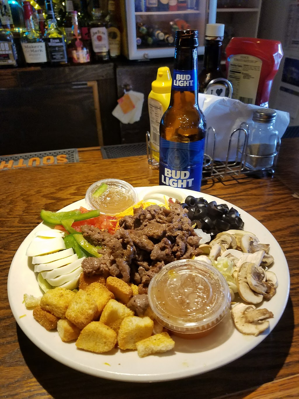 Gabbys Bar & Grill | restaurant | 214 W Main St, Ava, IL 62907, USA | 6184263000 OR +1 618-426-3000