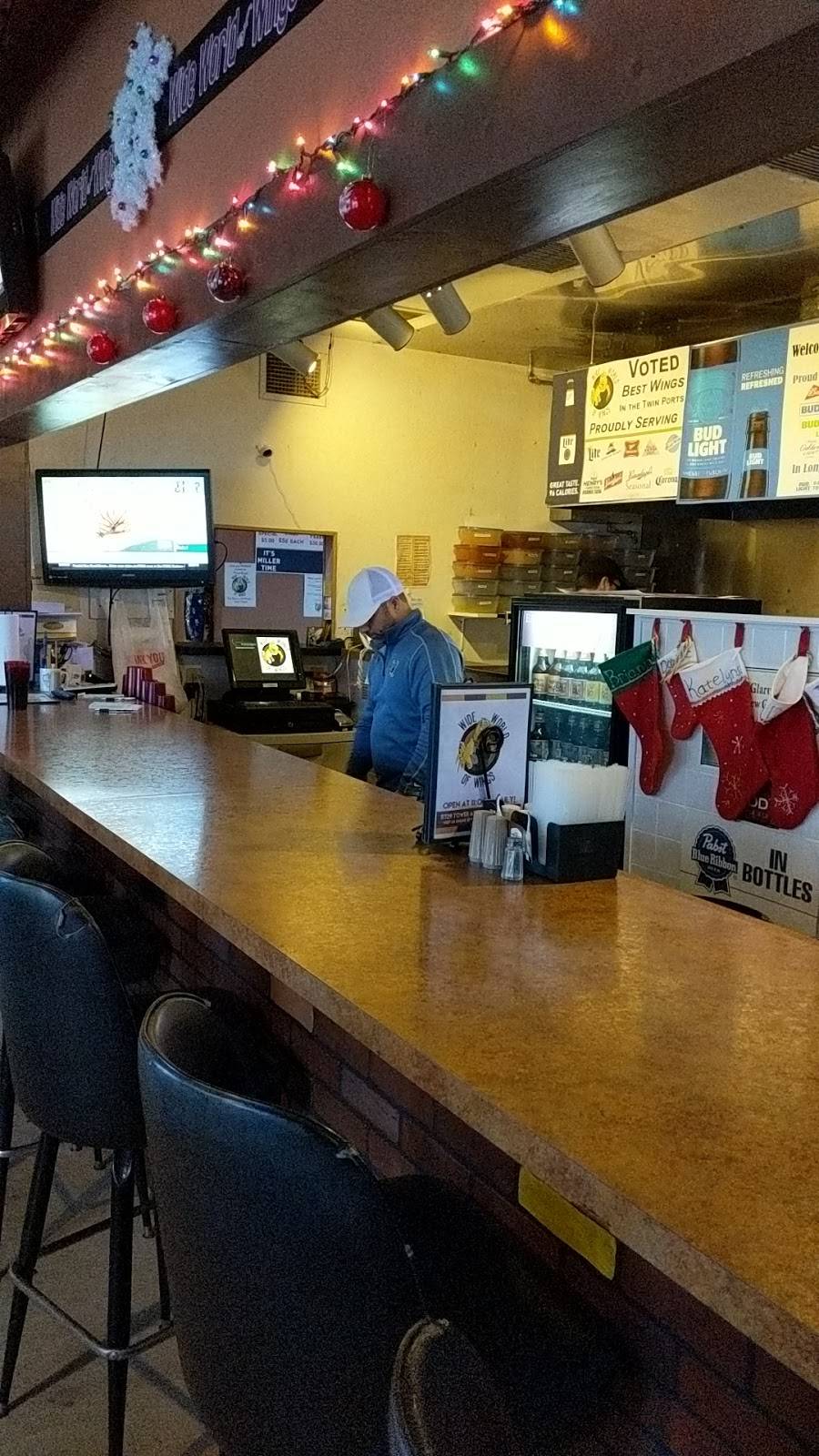 Wide World of Wings | restaurant | 5729 Tower Ave, Superior, WI 54880, USA | 7153921342 OR +1 715-392-1342