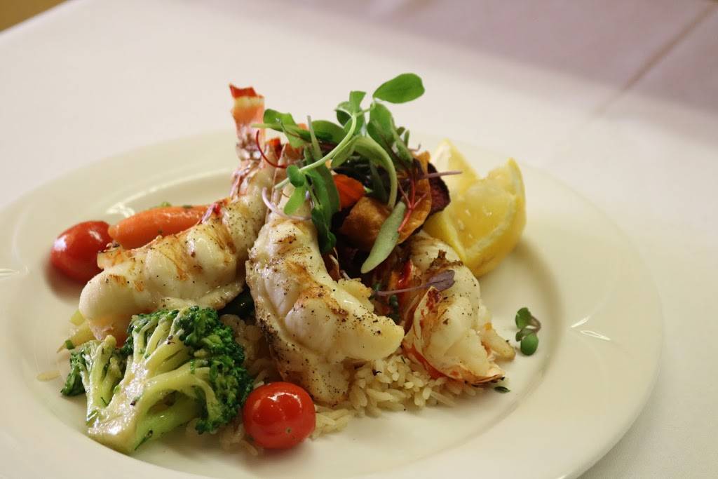 The Crazy Fox Bistro | restaurant | 135 Bayfield St, Barrie, ON L4M 3B3, Canada | 7057375000 OR +1 705-737-5000