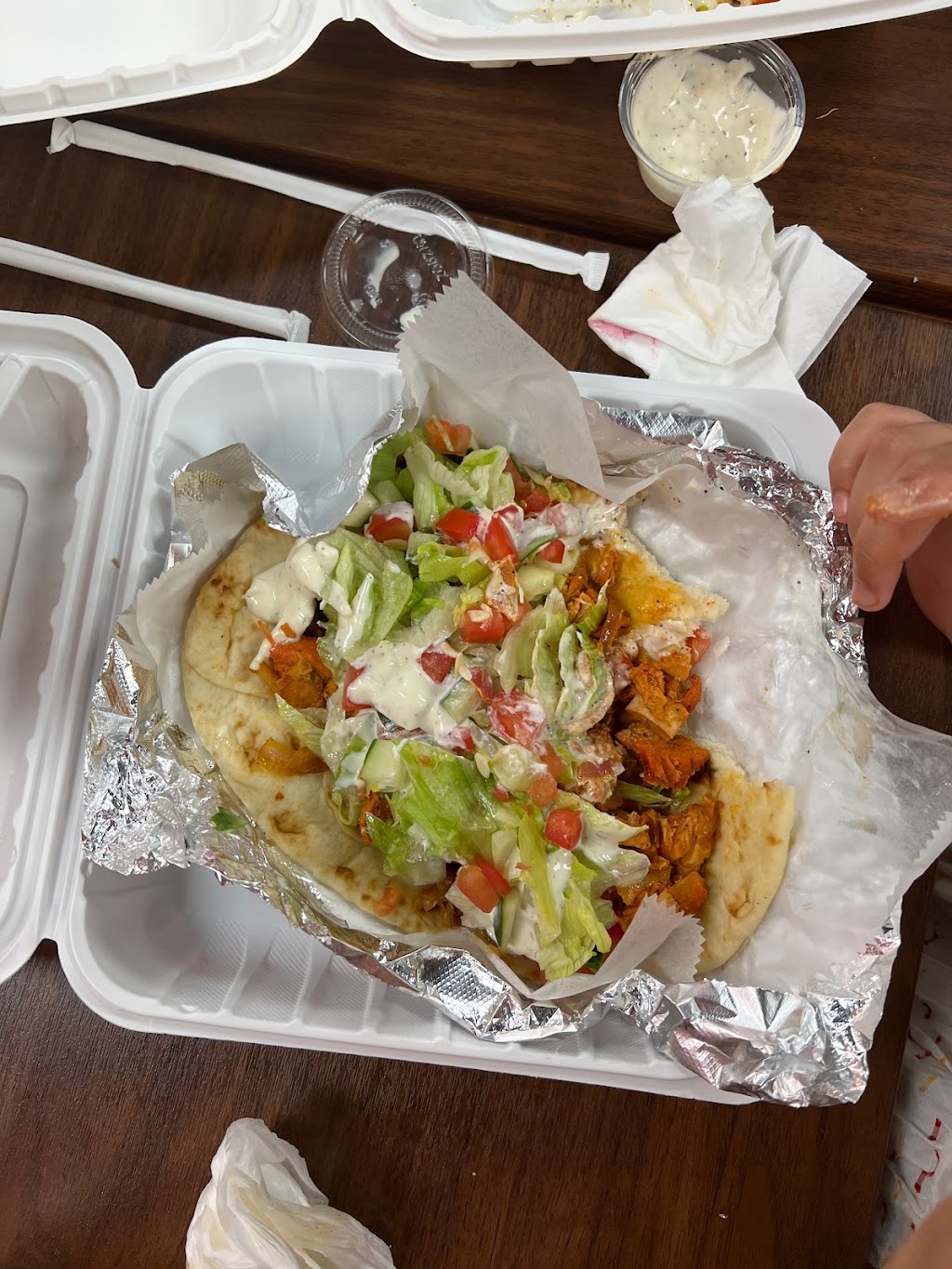 NYC Halal Eats | restaurant | 7606 Bergenline Ave, North Bergen, NJ 07047, USA | 2018681111 OR +1 201-868-1111