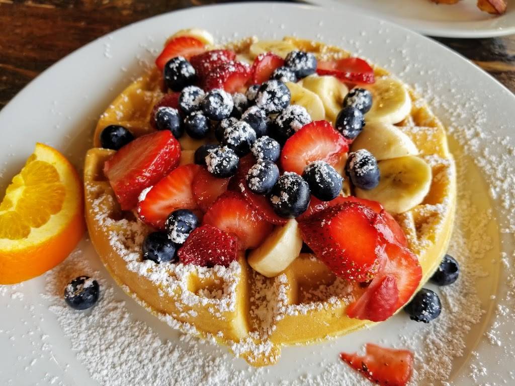 Iron Town Diner | restaurant | 325 Main St, Saugus, MA 01906, USA | 7815582070 OR +1 781-558-2070