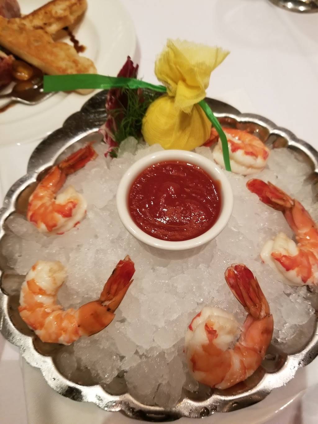 The Capital Grille | restaurant | 630 Old Country Rd, Garden City, NY 11530, USA | 5167461675 OR +1 516-746-1675