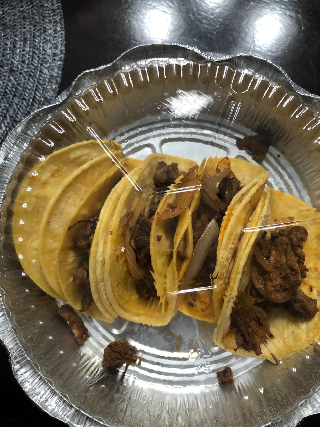 Guanatos Tacos | restaurant | 2855 Foothill Blvd, La Verne, CA 91750, USA | 9095415160 OR +1 909-541-5160