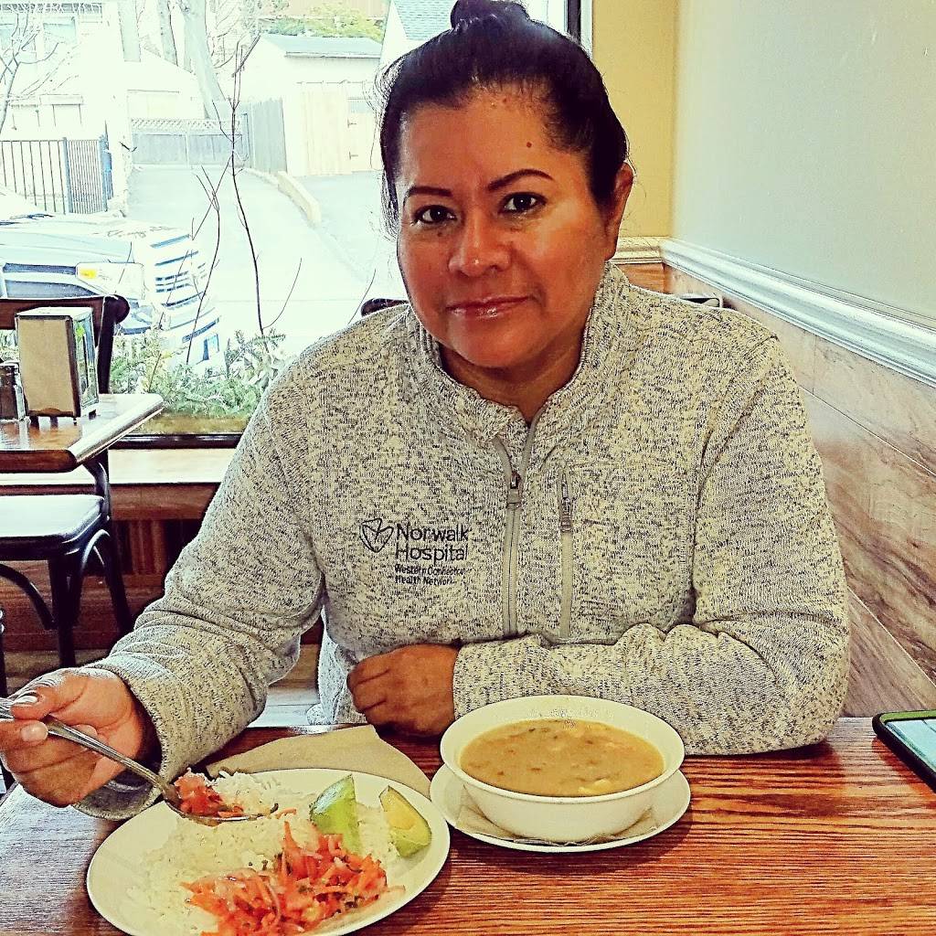 Los Gemelos Deli & Restaurant | restaurant | 47 Stevens St, Norwalk, CT 06850, USA | 2038310860 OR +1 203-831-0860