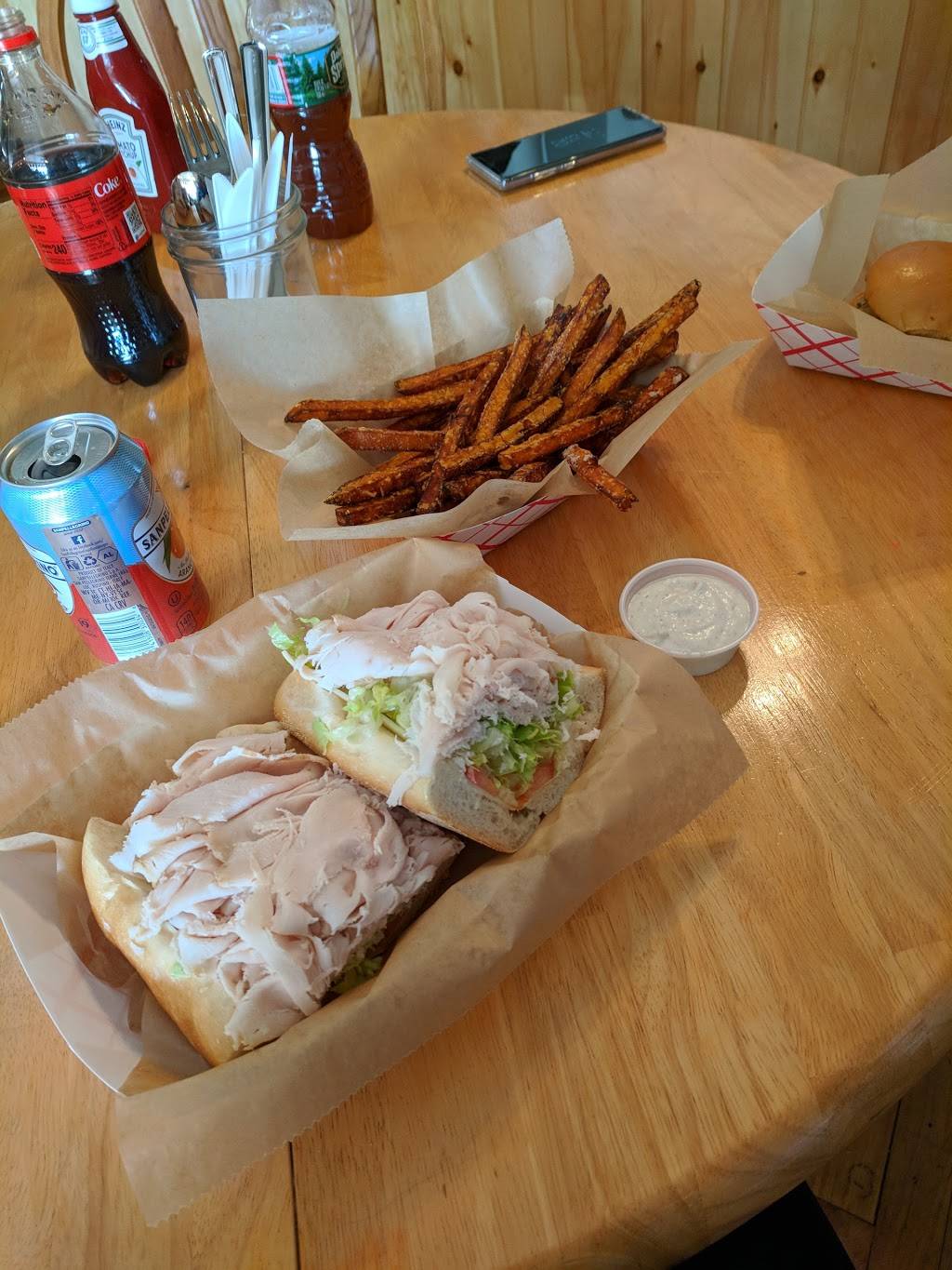 Glenmoore Deli | restaurant | 1941 Creek Rd, Glenmoore, PA 19343, USA | 6109424321 OR +1 610-942-4321