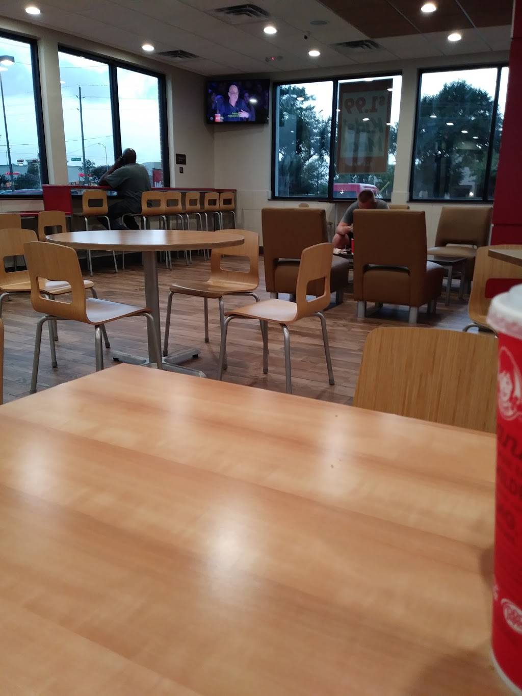 Wendys | restaurant | 8735 Spring Cypress Rd, Spring, TX 77379, USA | 8325095737 OR +1 832-509-5737