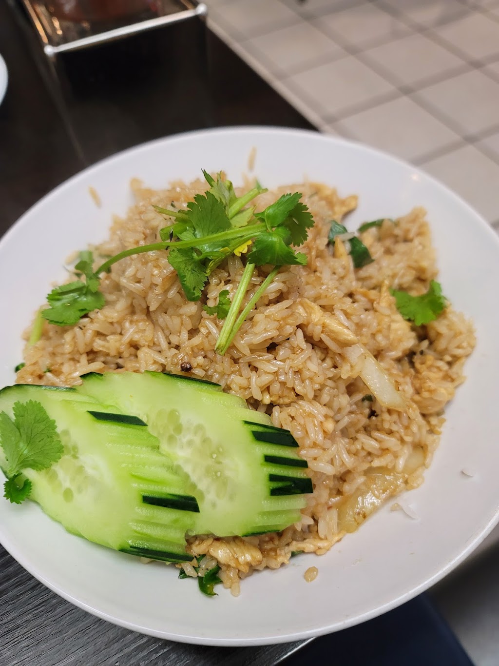 Bangkok Kitchen | restaurant | 136 W MacArthur Blvd, Santa Ana, CA 92707, USA | 6572358055 OR +1 657-235-8055