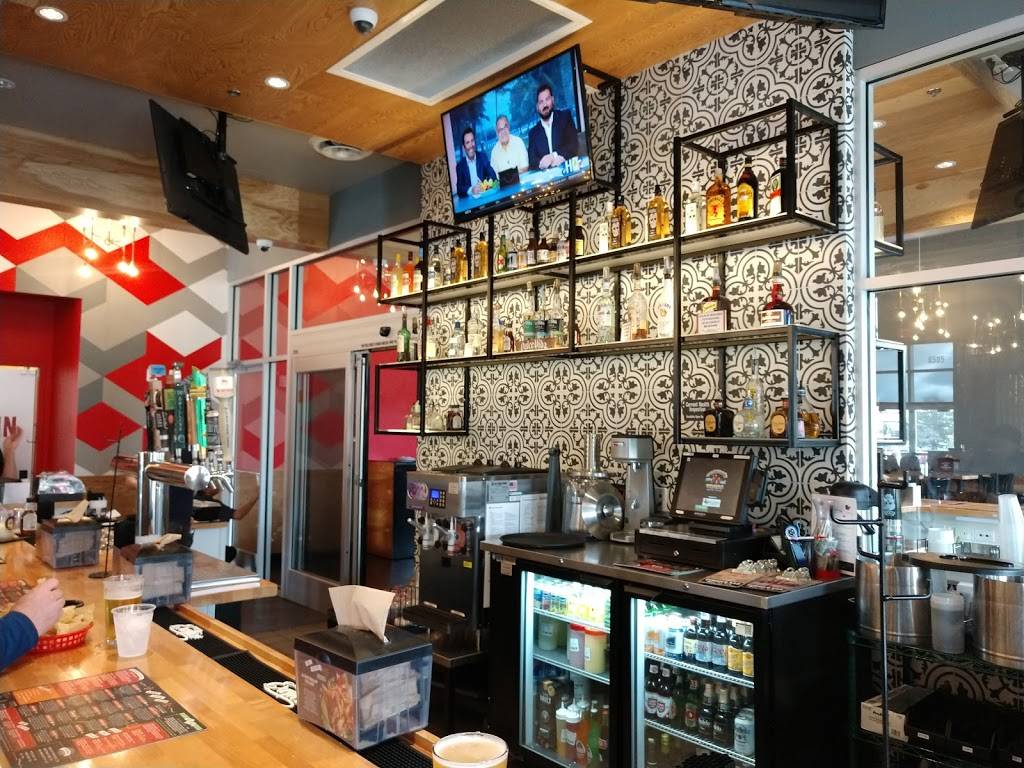 Torchys Tacos | restaurant | 8505 E Arapahoe Rd, Greenwood Village, CO 80111, USA | 3037210060 OR +1 303-721-0060