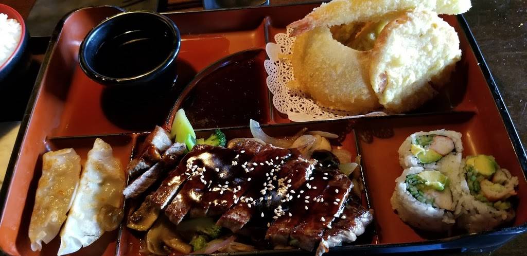 Dao Japanese Steakhouse Sushi & Bar | restaurant | 200 Burr Ridge Pkwy, Burr Ridge, IL 60527, USA | 6307895888 OR +1 630-789-5888