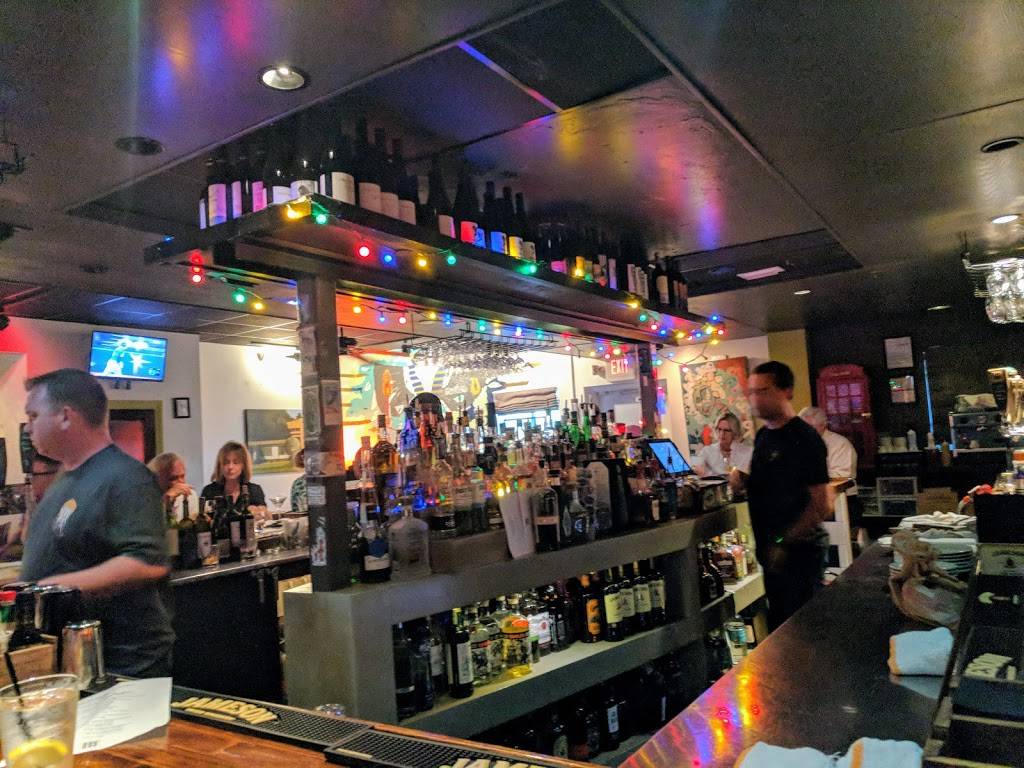 3rd & 3rd | restaurant | 301 NE 3rd Ave, Delray Beach, FL 33444, USA | 5613031939 OR +1 561-303-1939