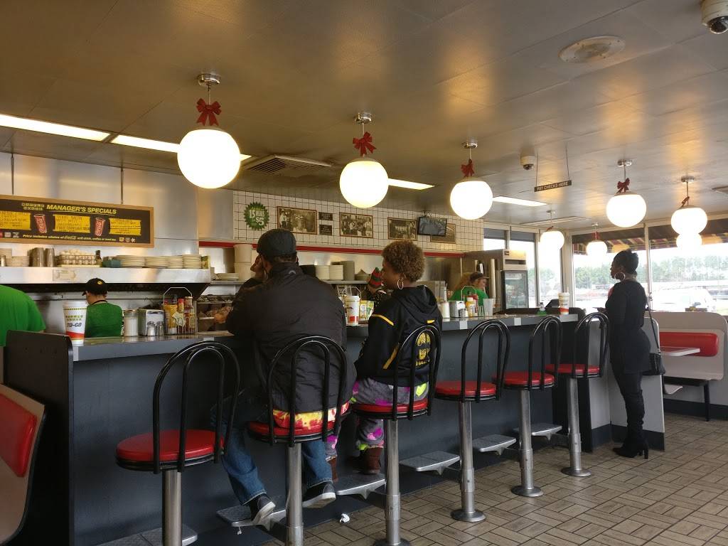 Waffle House | meal takeaway | 3275 Cobb Pkwy NW, Acworth, GA 30101, USA | 7705291151 OR +1 770-529-1151