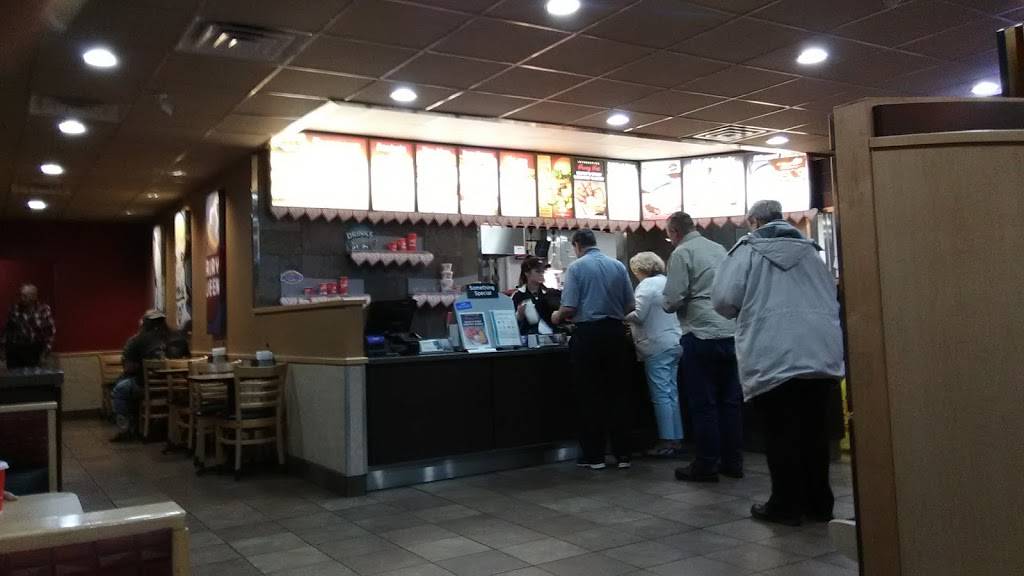 Dairy Queen Store | restaurant | 1902 Meyer St, Sealy, TX 77474, USA | 9798853592 OR +1 979-885-3592