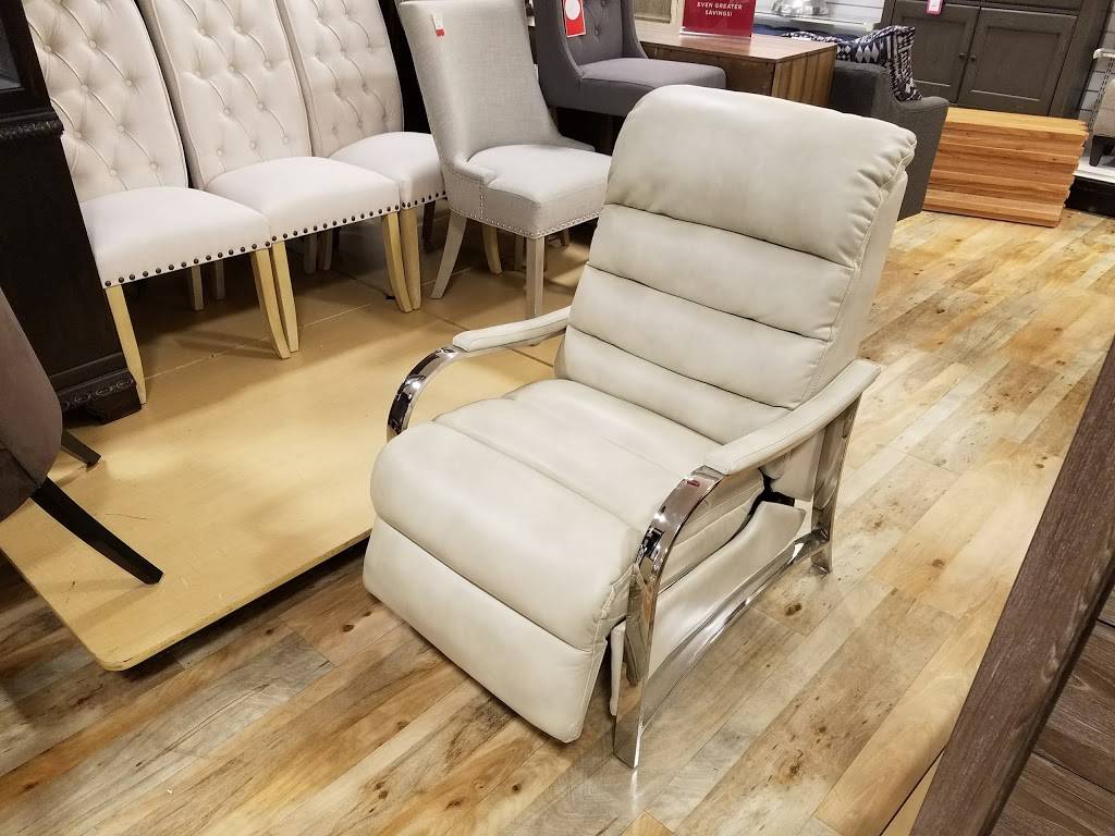 Willow Festival | shopping mall | 840-1090 Willow Rd, Northbrook, IL 60062, USA | 6306452800 OR +1 630-645-2800