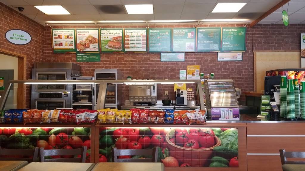 Subway Restaurants | restaurant | 1612 S Madison St, Webb City, MO 64870, USA | 4176732900 OR +1 417-673-2900