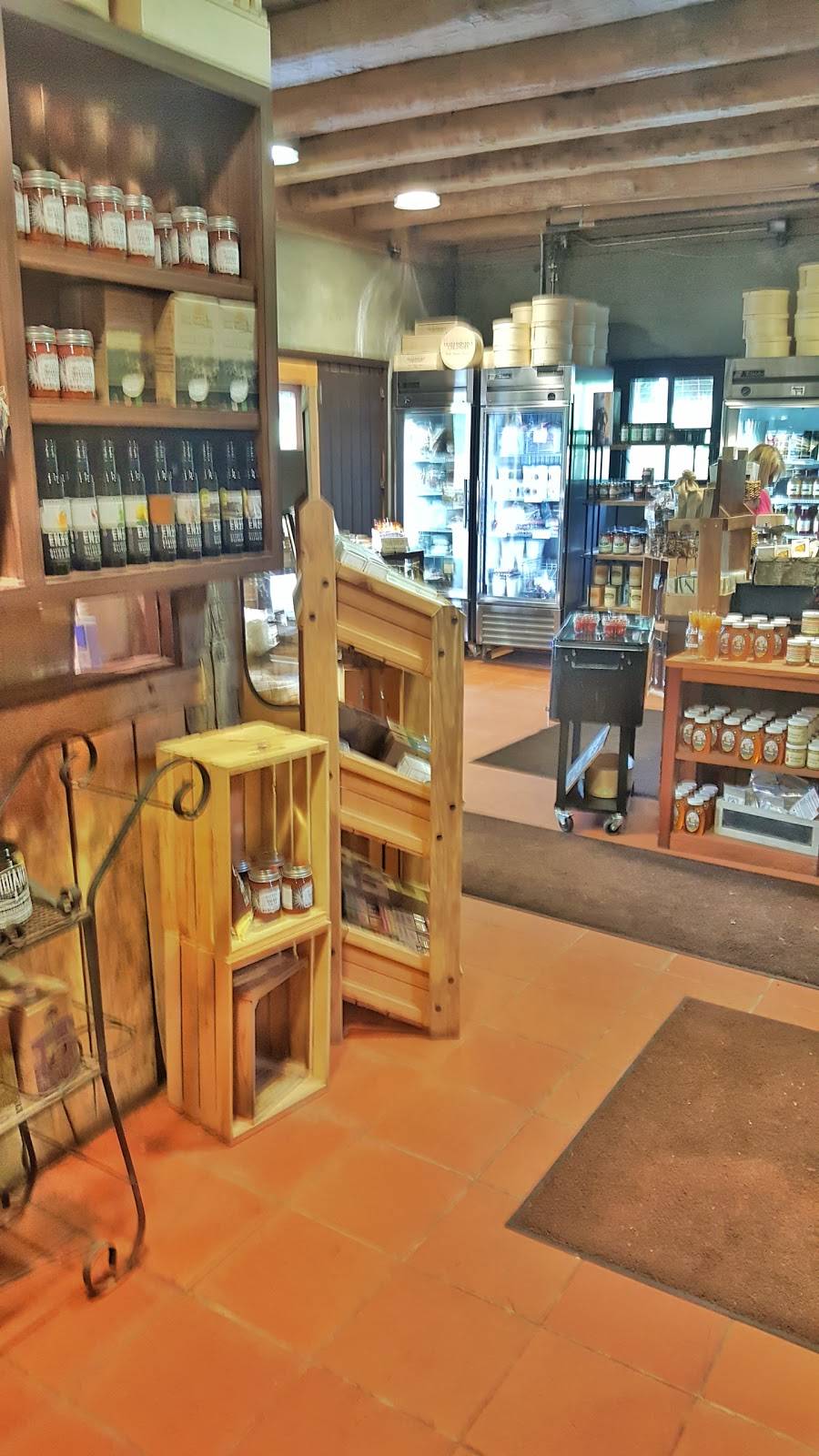 Traders Point Creamery | restaurant | 9101 Moore Rd, Zionsville, IN 46077, USA | 3177331700 OR +1 317-733-1700