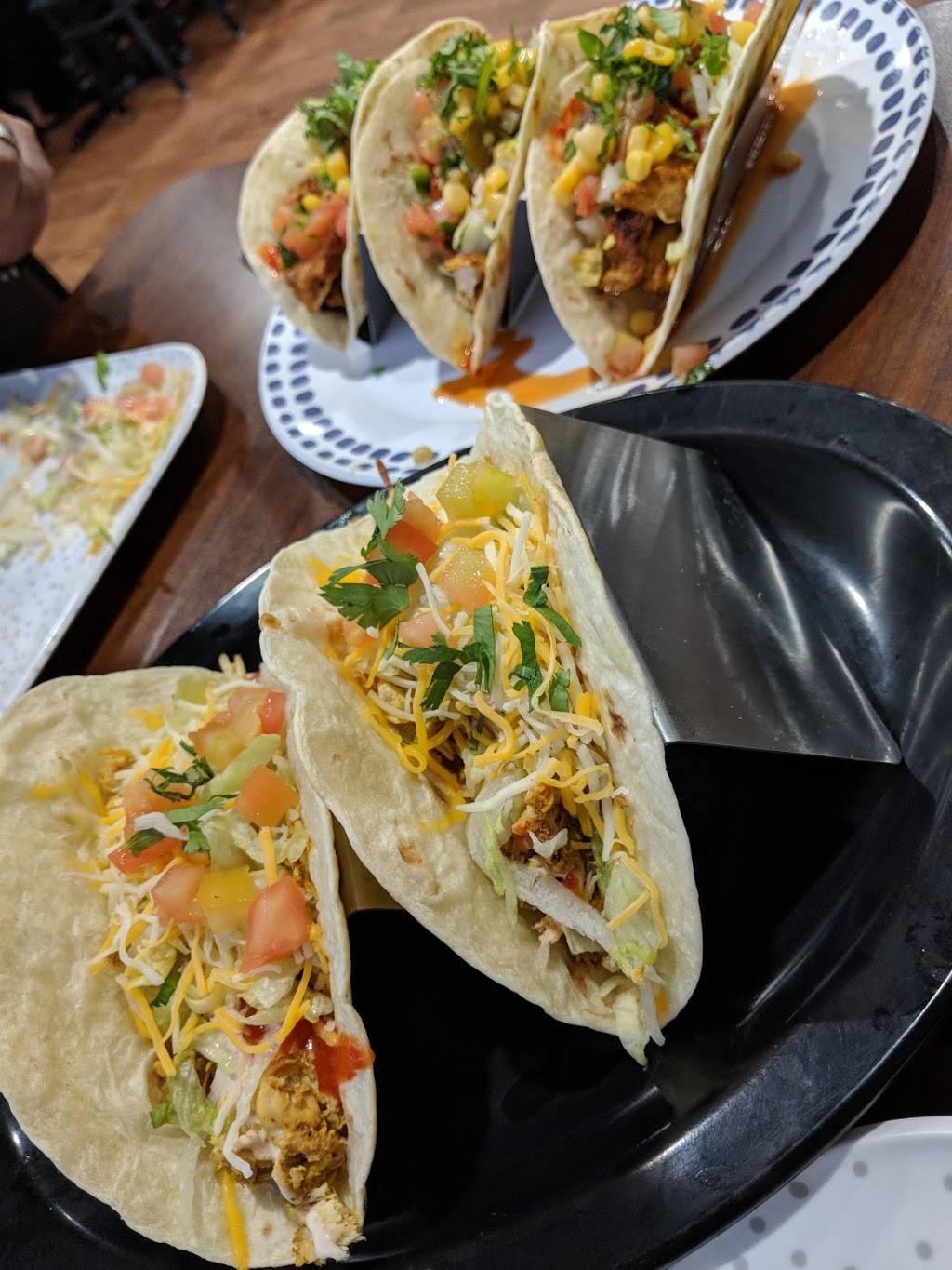 Halal Tacos | restaurant | 683 Inkster Rd, Garden City, MI 48135, USA | 3134380914 OR +1 313-438-0914