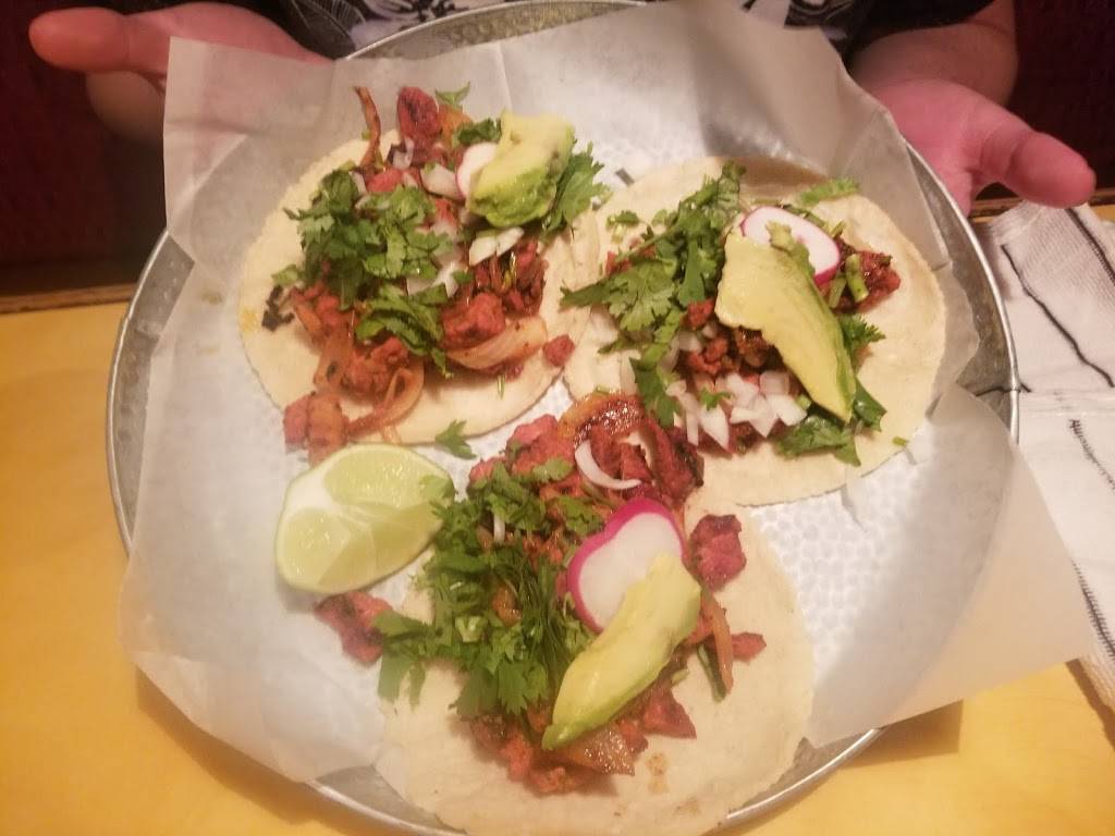 Taqueria El Azteca & Taco Truck | restaurant | 5605 W Friendly Ave, Greensboro, NC 27410, USA | 3362924008 OR +1 336-292-4008